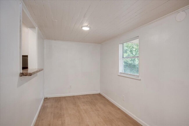 Building Photo - 2034 Fenwick St