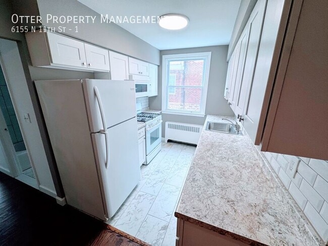 Building Photo - 6155 N 11th St