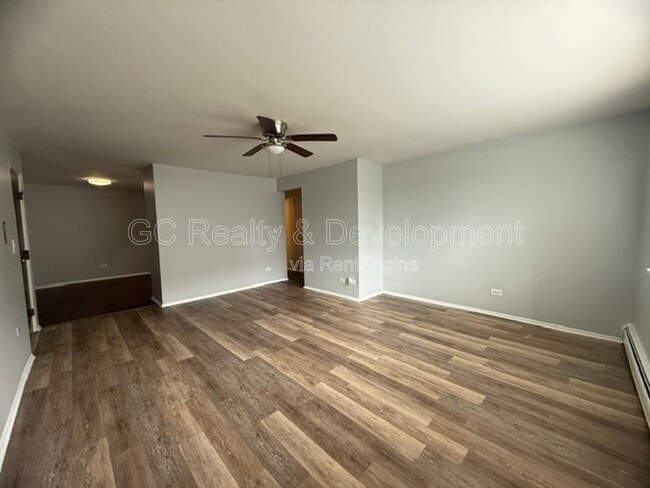 Building Photo - 316 N Warwick Ave