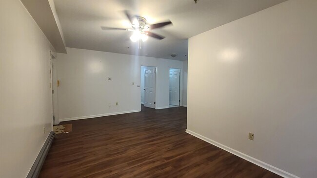 Building Photo - 134 71st St