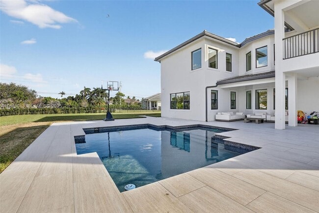 Building Photo - 14855 Millstone Ranches Dr