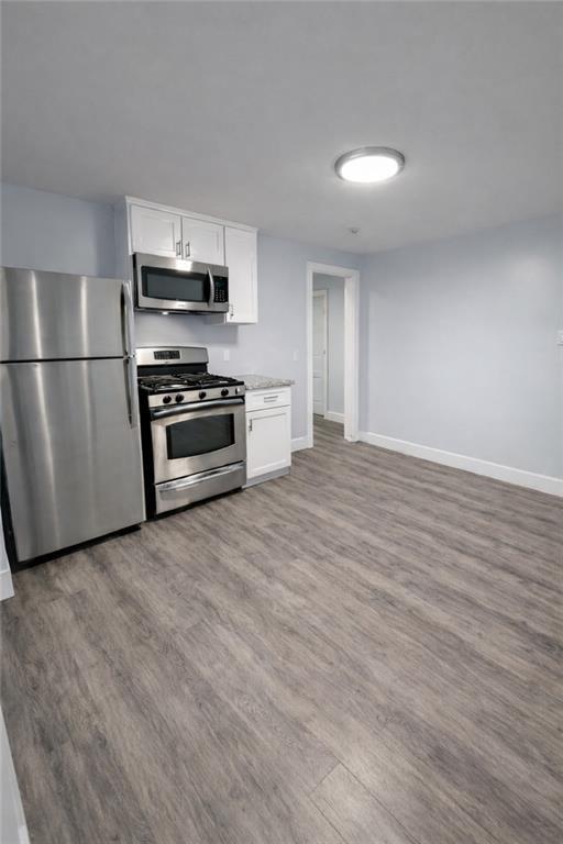 Building Photo - 458 High St