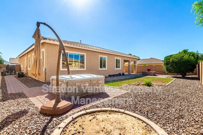 Building Photo - 21004 E Sunset Dr