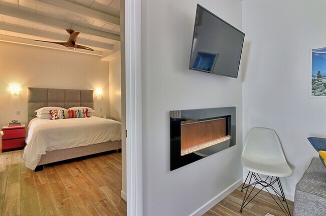 Building Photo - 1078 Seaward- MFR