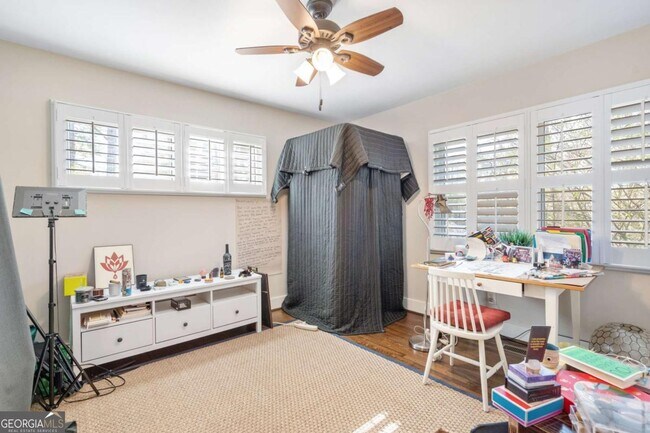 Building Photo - 2026 Harwinor Rd SE