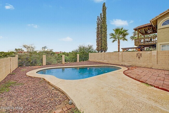 Building Photo - 11525 N Eagle Peak Dr