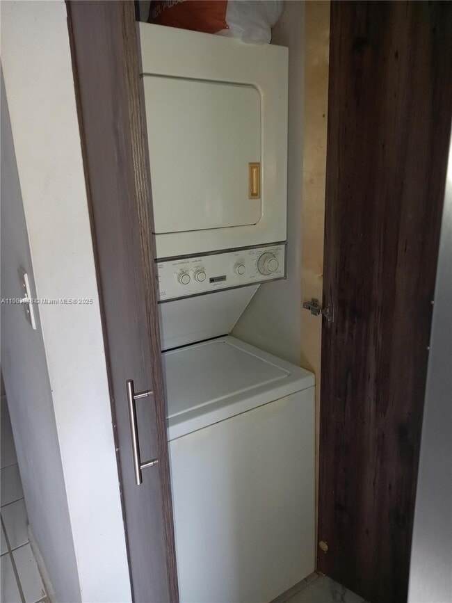 Building Photo - 11781 SW 18th St