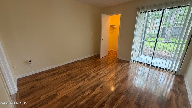 Building Photo - 10200 Belle Rive Blvd