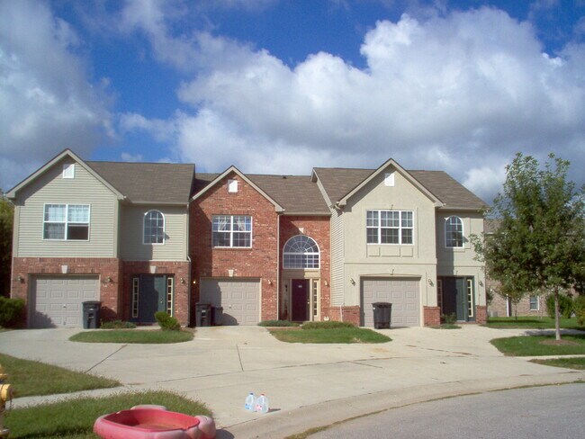 Primary Photo - 3127 Brunswick Ct S