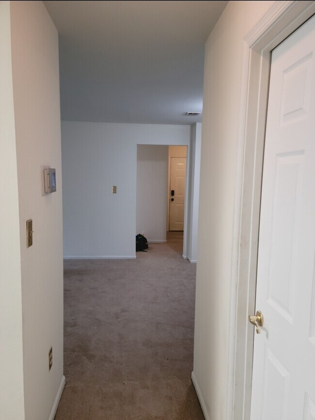 Building Photo - 8374 Buttress Ln