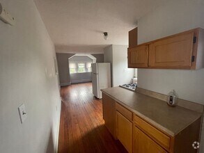 Building Photo - 65 Edgewood Ave