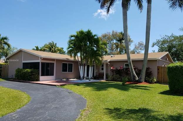 Building Photo - 19731 Sterling Dr