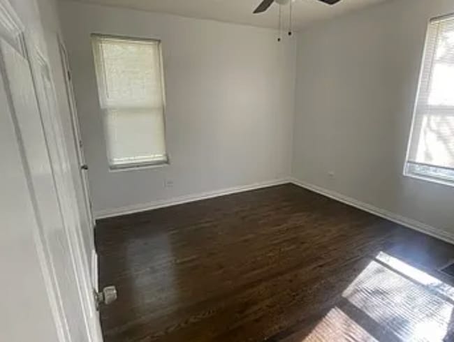 Building Photo - 4BR / 1BA Home with Basement – Near Rainbo...