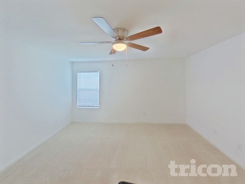 Building Photo - 6751 Highlands St