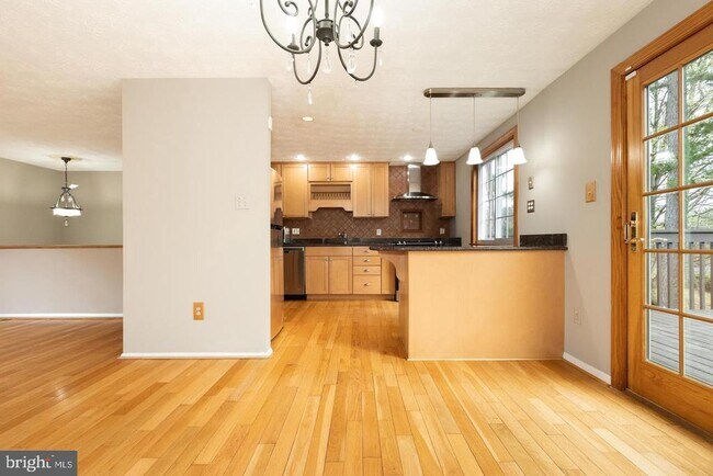 Building Photo - 1126 Riva Ridge Dr