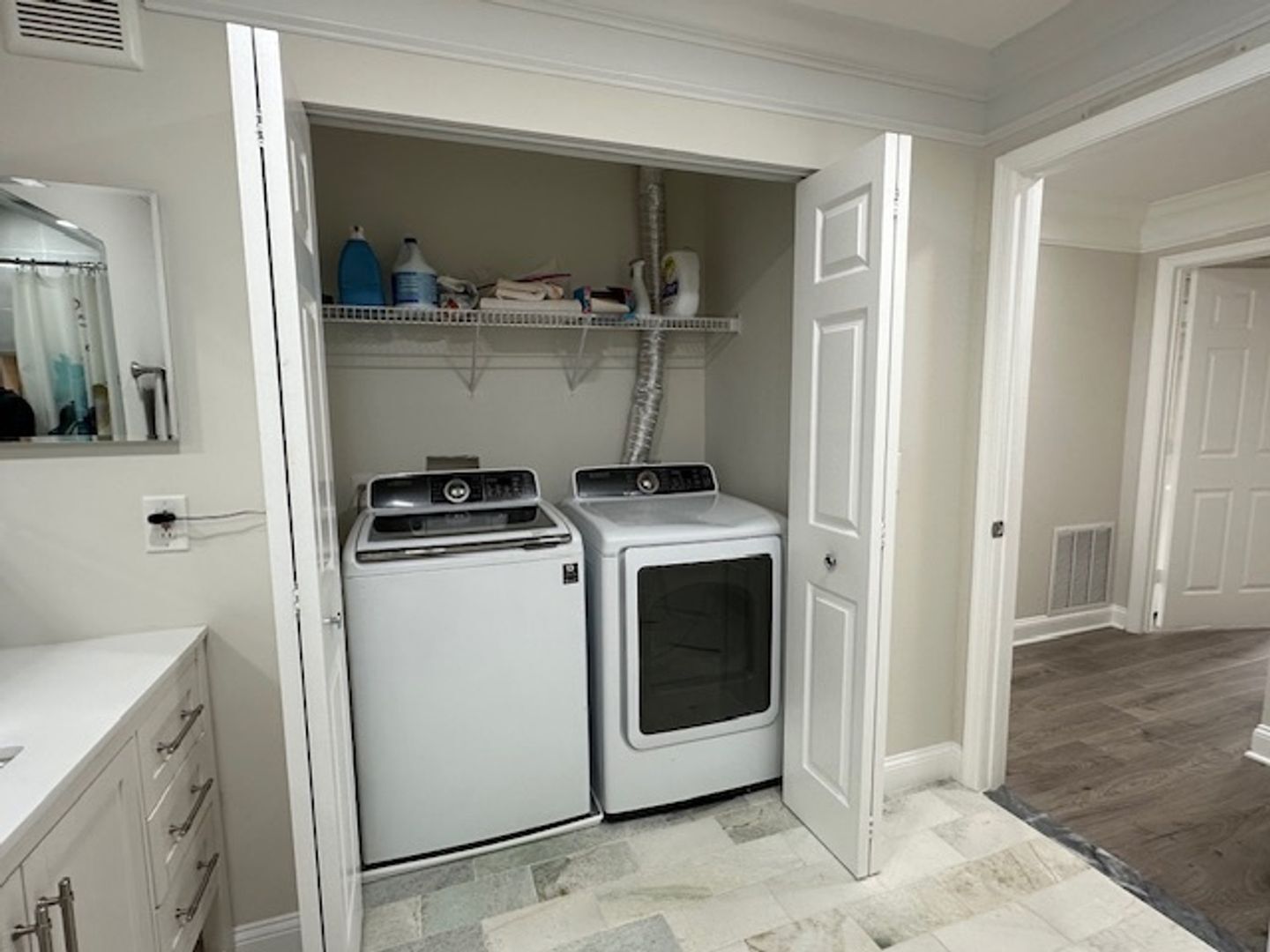 Building Photo - 12020 Amber Ridge Cir