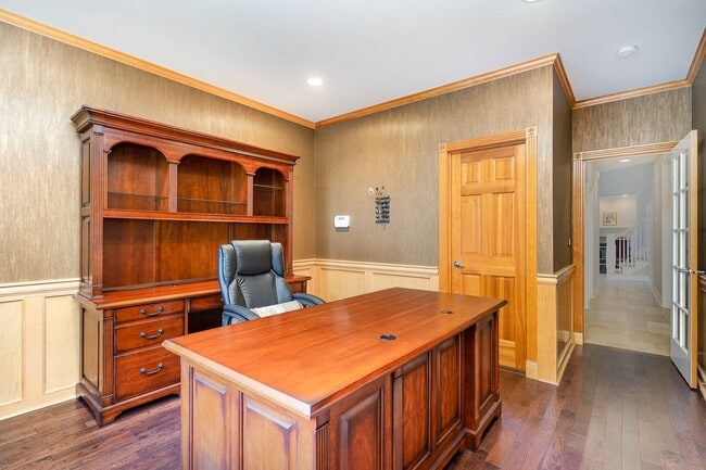 Building Photo - 4Bd/3Ba Woodinville House