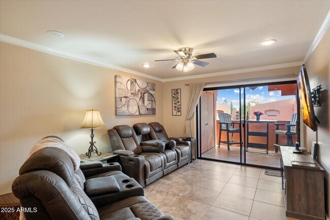 Building Photo - 4303 E Cactus Rd