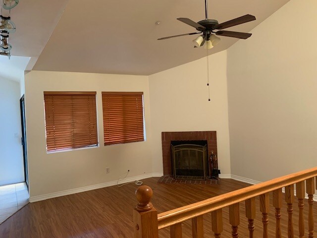 Living Room - 1255 Los Robles N Ave