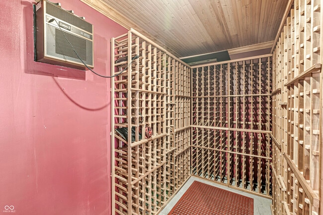 Building Photo - 12764 Edgemont Way