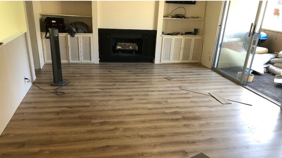 New flooring just installed - 4861 Collwood Blvd