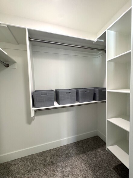 Building Photo - 1624 Hannah Ln