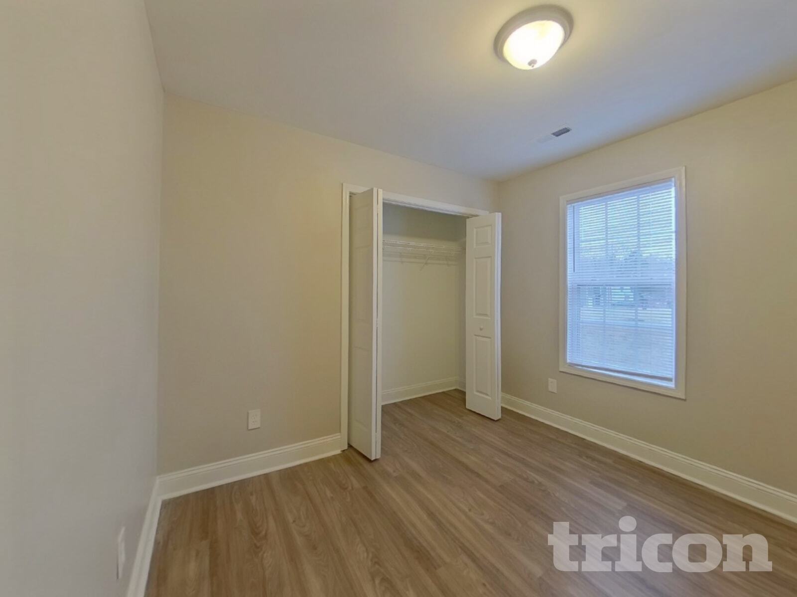 Building Photo - 821 Gore St