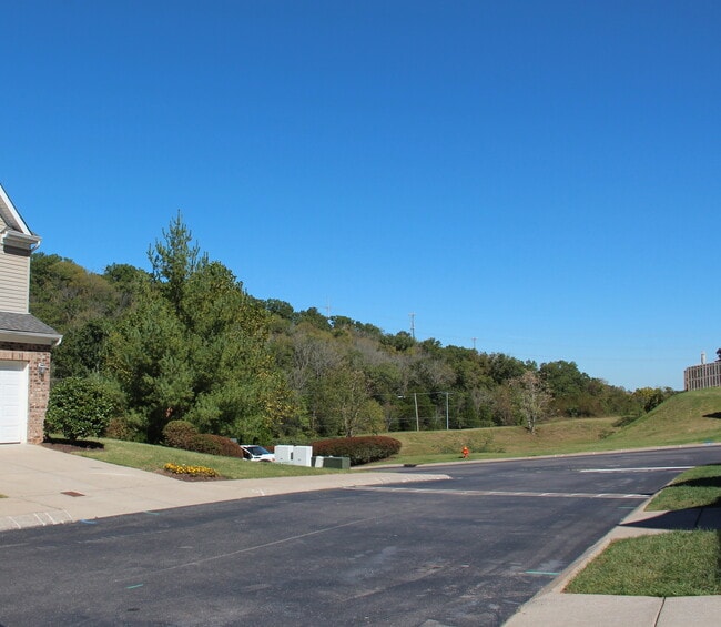 Building Photo - COMING SOON!! WEST NASHVILLE!!!  3/2.5 Townhouse - Clubhouse - Pool - Garage - Pets Okay - Patio