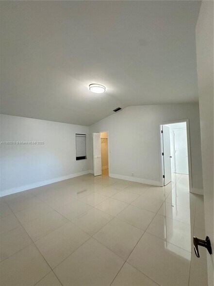 Building Photo - 3150 NW 94th Ave
