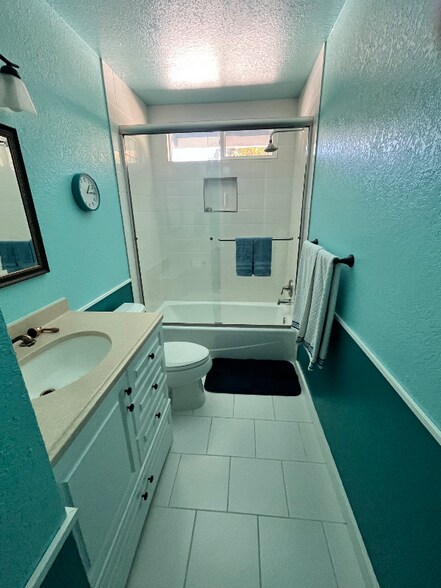 Building Photo - 163 Cherie Way