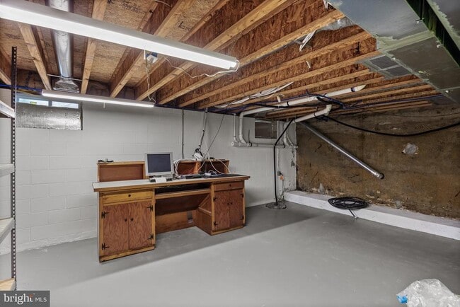 Building Photo - 109 Avaleen Pl