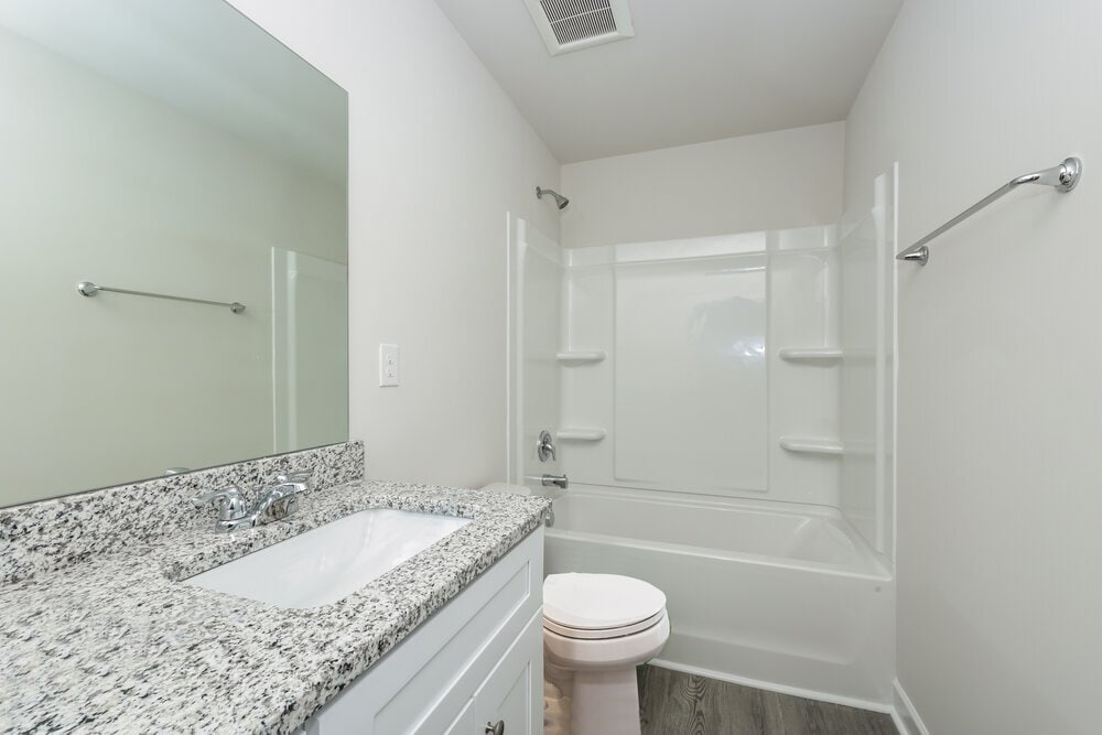 Building Photo - 3321 Quintana Dr