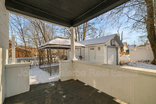 Building Photo - 46 Providence St