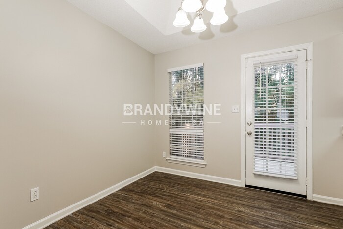 Building Photo - 5248 Katherine Village Dr