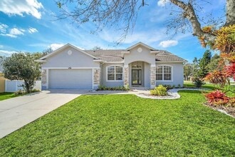 Building Photo - 3837 Fallscrest Cir