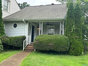 Building Photo - 3030 Dupree Dr SW