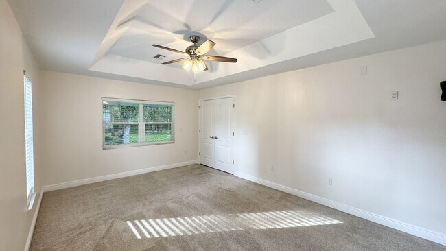 Building Photo - 616 Erin Way
