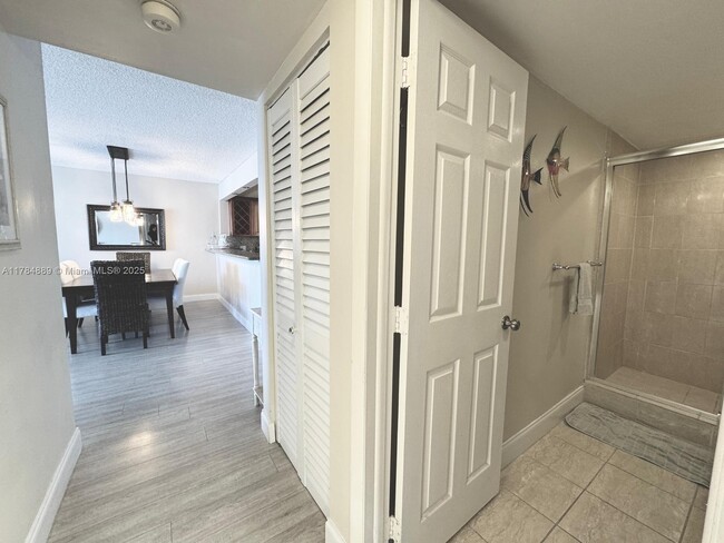 Building Photo - 3800 S Ocean Dr