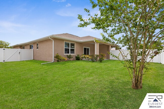 Building Photo - 30 Frenora Ln