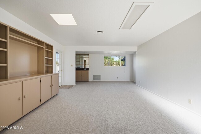 Building Photo - 6311 N 74th St