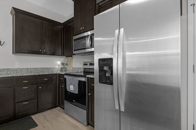 Building Photo - 107 Nobles Dr NE