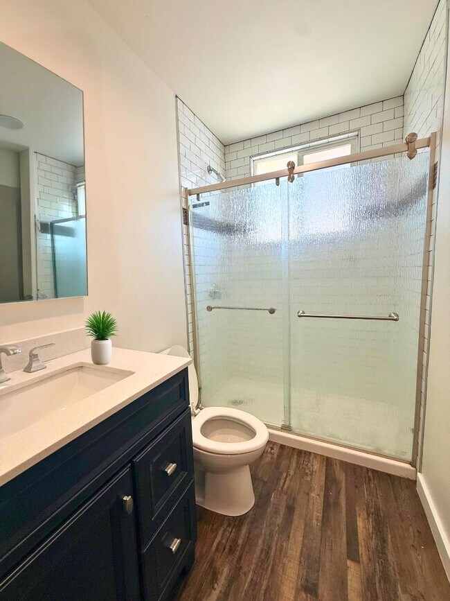 Building Photo - 13851 Santa Ana Ave