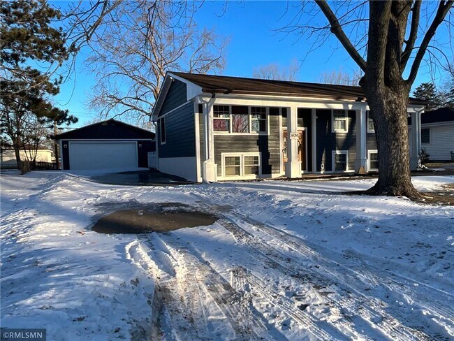 Building Photo - 1436 Selby Ave