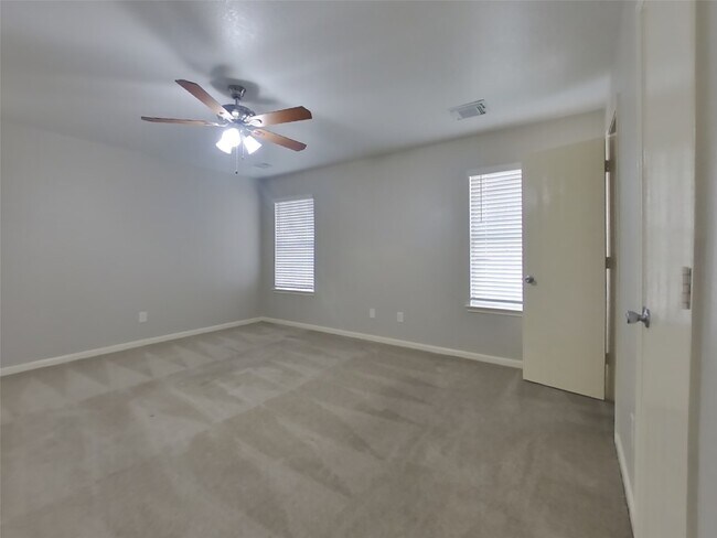 Building Photo - 2942 Yearling Colt Ct