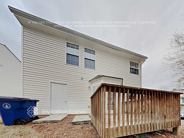 Building Photo - 424 Spring Head Ct