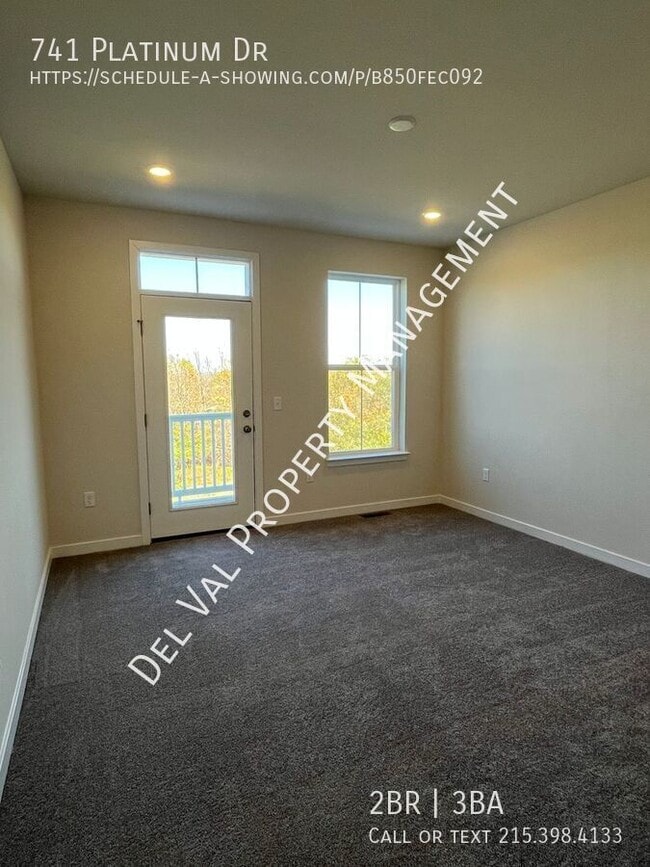 Building Photo - 741 Platinum Dr