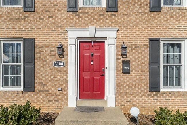 Building Photo - 3100 Franklin St