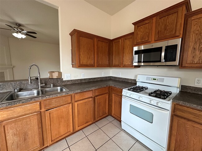Building Photo - 14611 Becurtesy Ct