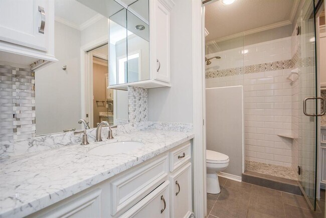 Building Photo - 13707 Cypress Pond Cir