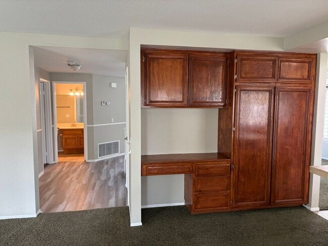 Building Photo - 30311 Silver Ridge Ct